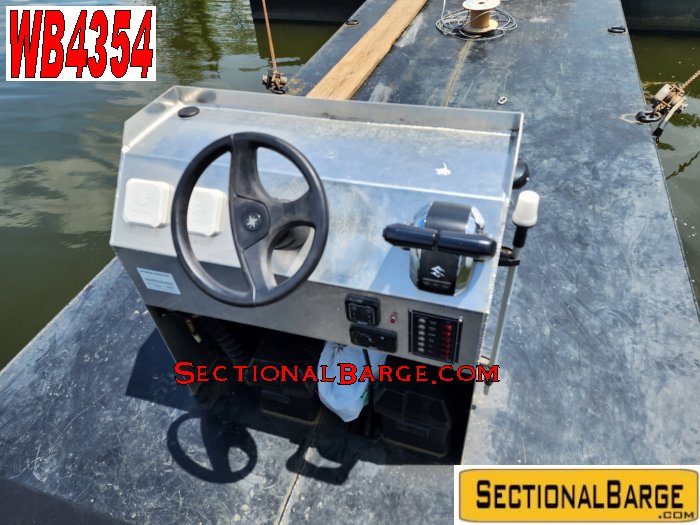 WB4354 - 400 HP WORK BOAT